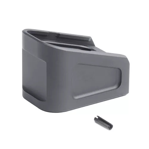 Czarna aluminiowa powiększona stopka magazynka plus trzy naboje marki FTCS w powłoce Cerakote Graphite Black dedykowana do pistoletu Glock 17 i 45