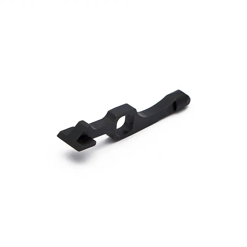 Stalowy sportowy przerywacz disconnector Eemann Tech do mechanizmu spustowego pistoletu 1911 oraz 2011 stosowany w tuningu rusznikarskim do IPSC
