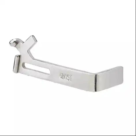 Metalowy czyszczyk broni do AR-15 i Glock, z napisem SHOST, idealny do precyzyjnego czyszczenia.
