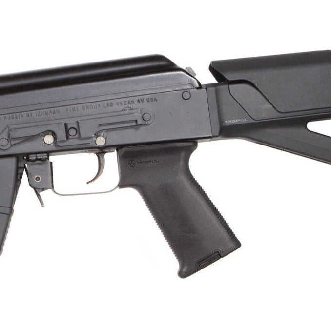Magpul chwyt pistoletowy do karabinków ak MOE na karabinku AK